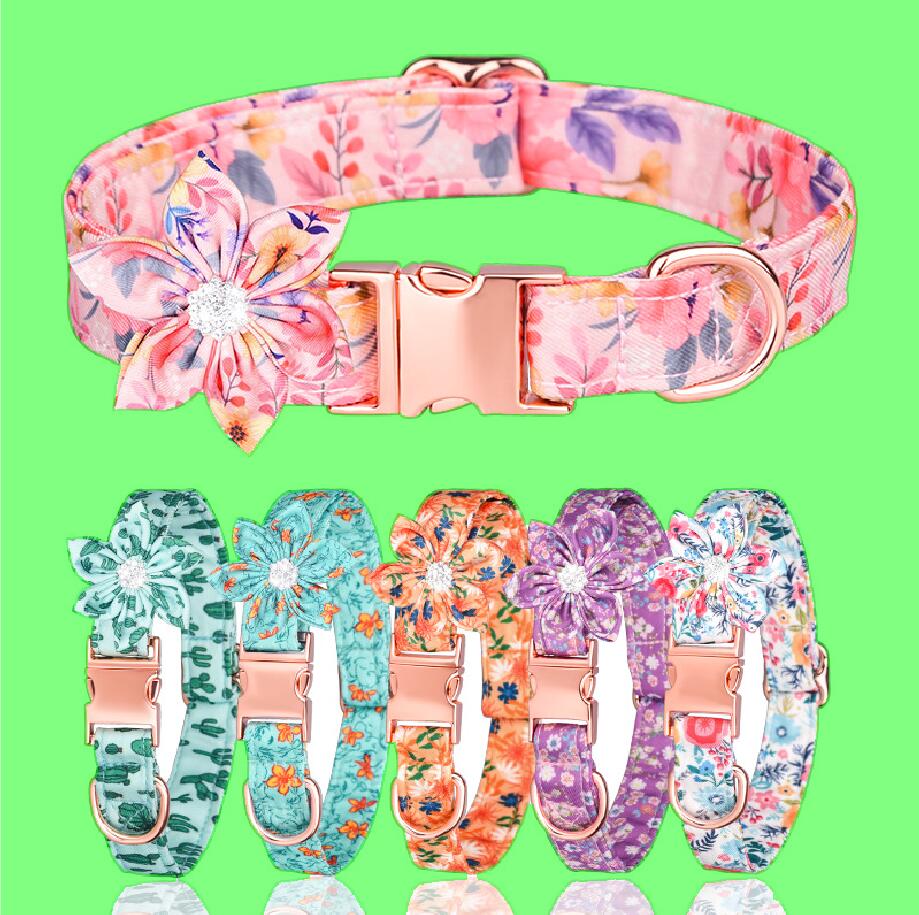 Detachable Flower Dog Collar